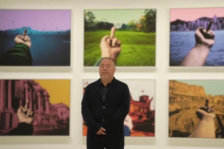 Chinese Dissident Artist Ai Weiwei Equates 'Gaza Censorship' To Mao's ...