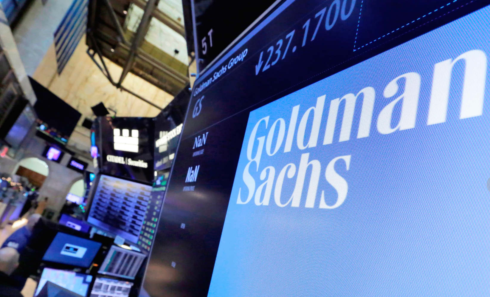 Menaces visant des banques américaines à Paris : Goldman Sachs sous surveillance