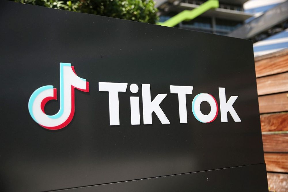The TikTok logo is displayed outside a TikTok office in Culver City, California, in the United States, on August 27, 2020.