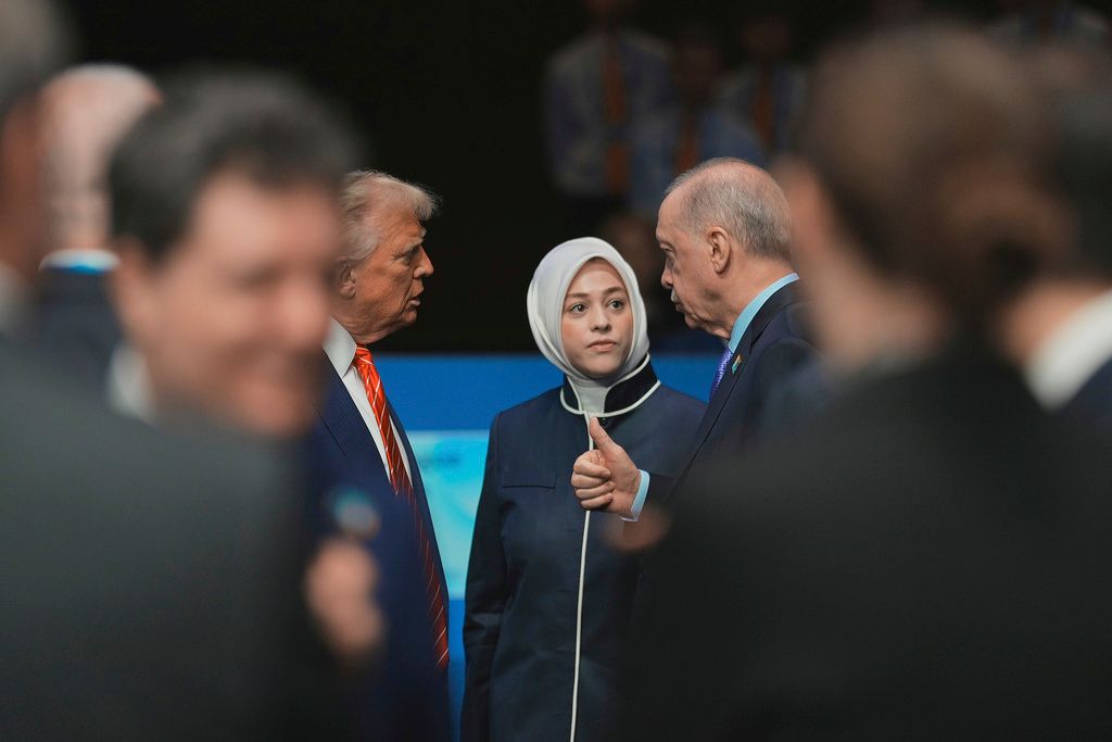 هل ينقسم الناتو؟ قمة أنقرة تكشف أخطر أزمة في تاريخ الحلف