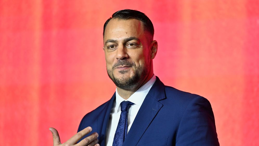 AP Photo/Philippe Magoni French far-left party La France Insoumise (LFI) candidate for Marseille mayoral election Sebastien Delogu speaks during a mayoral campaign meeting, in Marseille, south of France, Saturday, March 7, 2026. (AP Photo/Philippe Magoni)