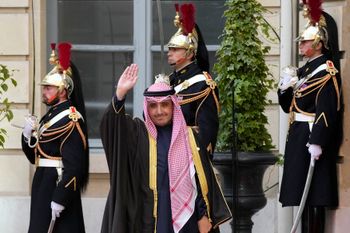 Le ministre des Affaires étrangères du Koweït, Cheikh Ahmad Nasser Al-Mohammad Al-Sabah, à Paris, le 12 novembre 2021