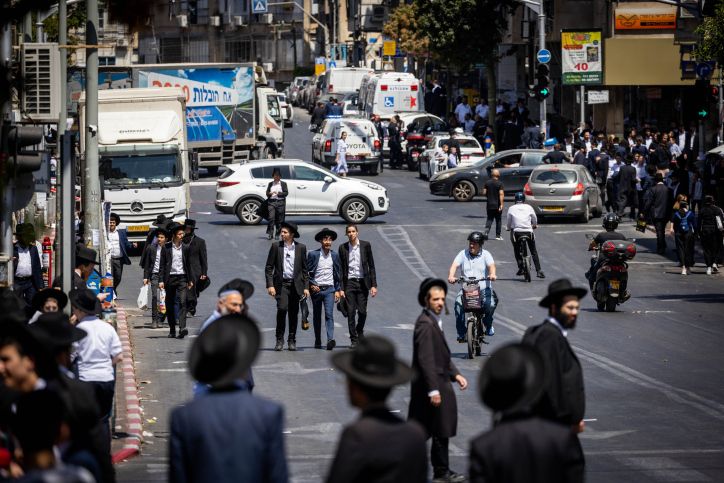 Bnei Brak envisage des trottoirs séparés pour les hommes et les femmes