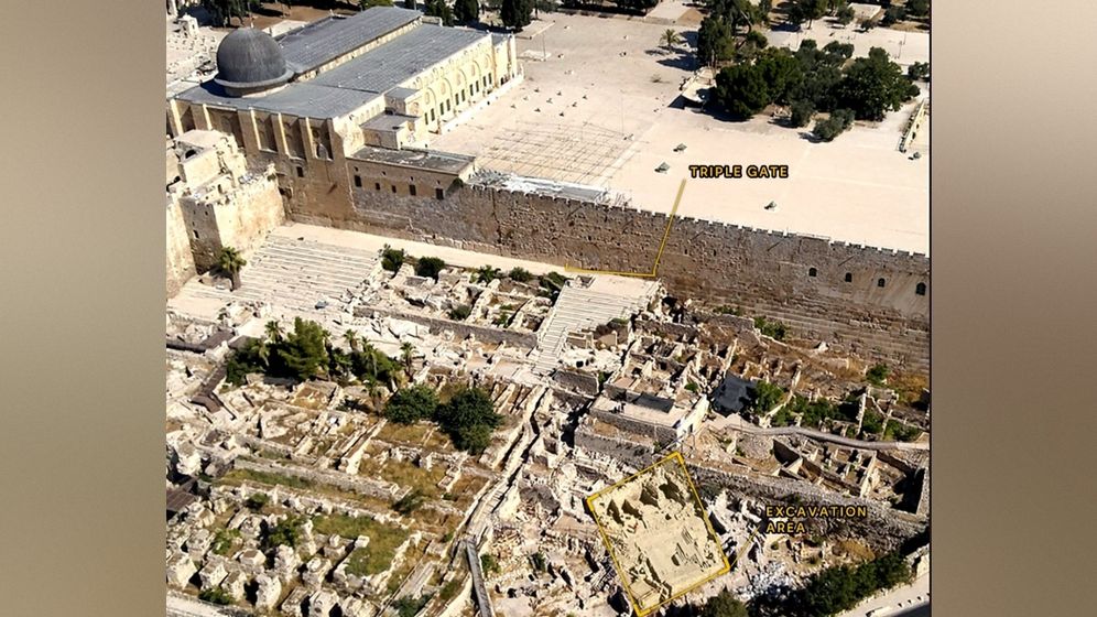 Emil Sadikov A 2,000-year-old purification complex uncovered near the site of the Temple.