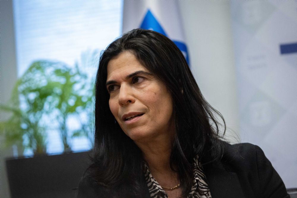 La présidente du comité olympique israélien, Yael Arad