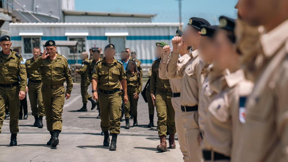 Le chef d'état-major Eyal Zamir en visite à la base navale de Haïfa, le 3 juin 2026