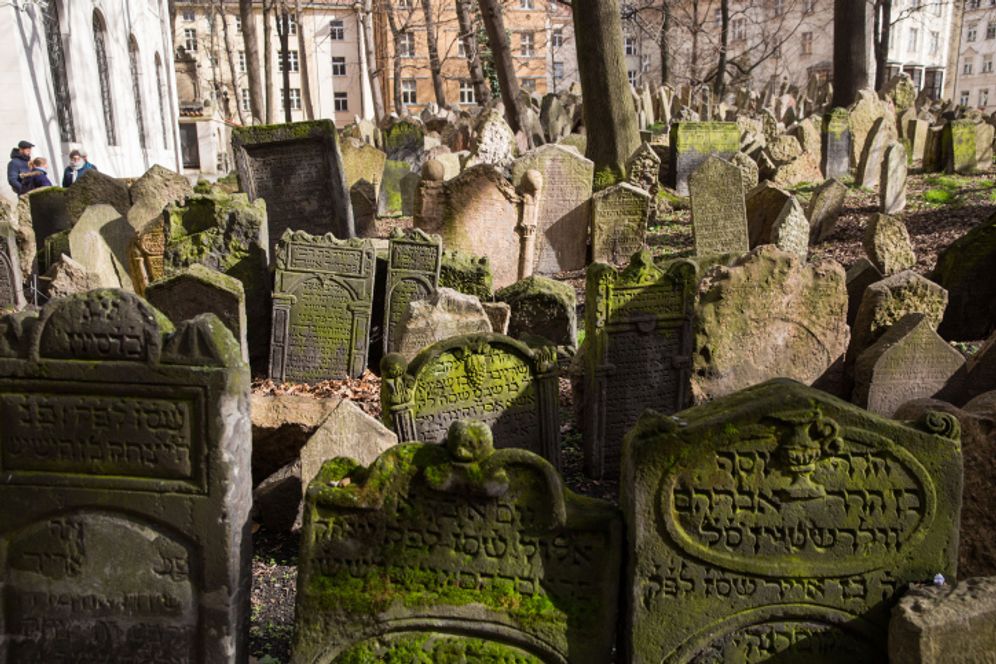 Illustration - An ancient Jewish cemetery