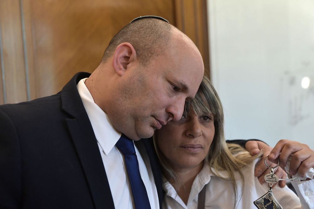 Israël: Naftali Bennett Souhaite "faire Vivre La Mémoire Du Garde-frontière  B. Shmueli À Travers Chaque Citoyen" - I24NEWS