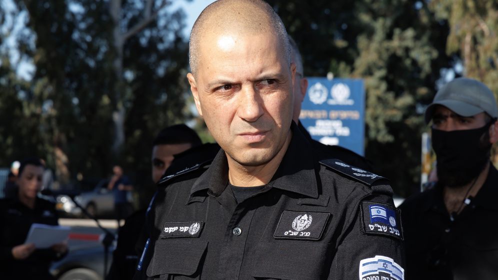 נציב שב"ס רב גונדר קובי יעקובי, ארכיון