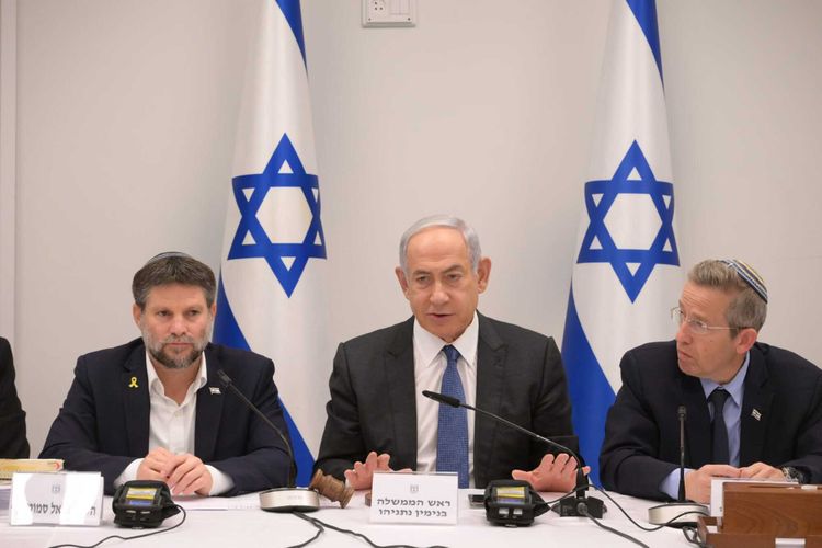 Amos Ben Garshom