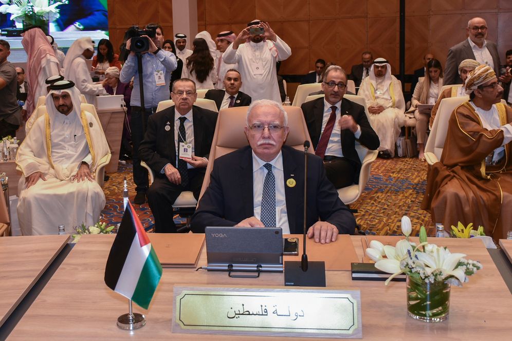 Palestinian Authority Foreign Minister Riyad al-Maliki (C) in Jeddah, Saudi Arabia.