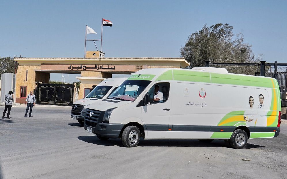 Red Crescent ambulance at the Rafah crossing point