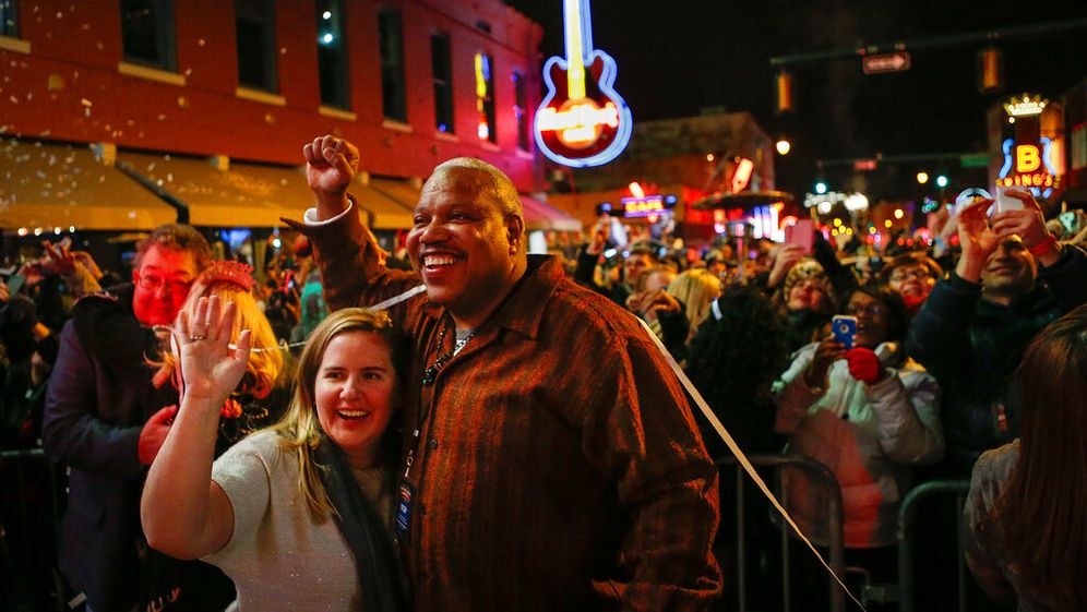 الاحتفالات برأس السنة الميلادية الجديدة في الولايات المتحدة، بداية عام 2025