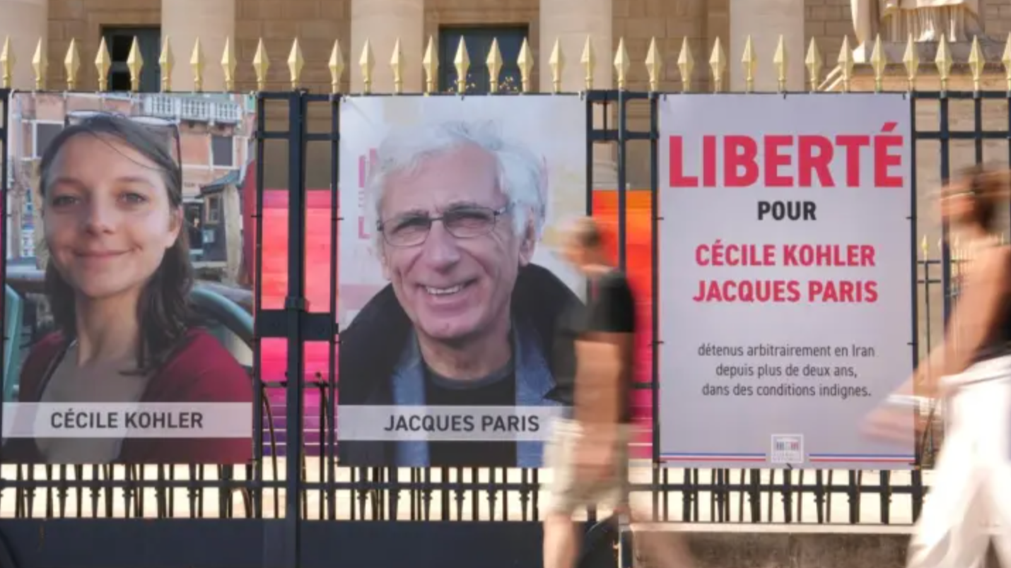 Emmanuel Macron : Cécile Kohler et Jacques Paris sont "libres" et "en chemin vers le territoire français"