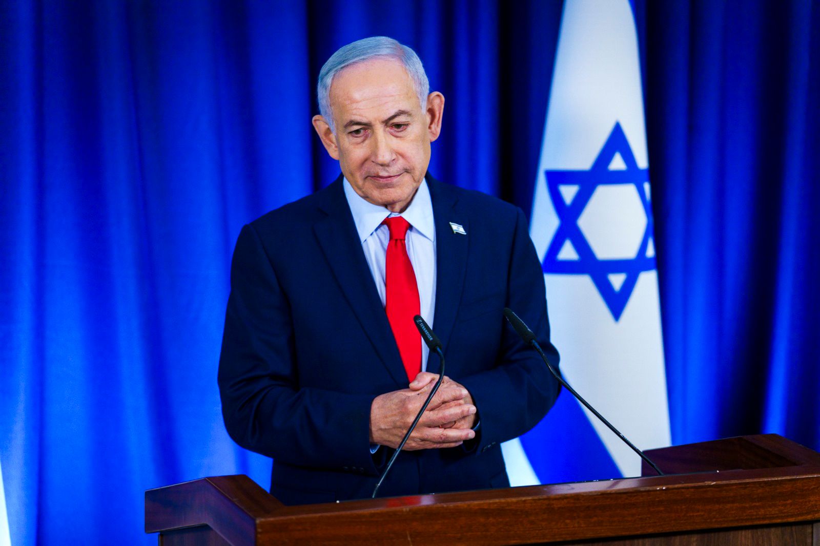 i24NEWS poll: Netanyahu’s bloc loses its majority for the first time in the...