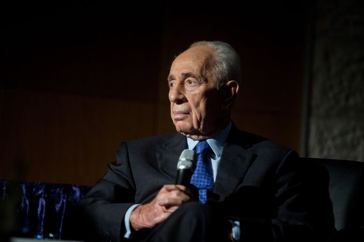 La rencontre secrète entre Shimon Peres et le roi Hussein révélée 33 ans plus tard