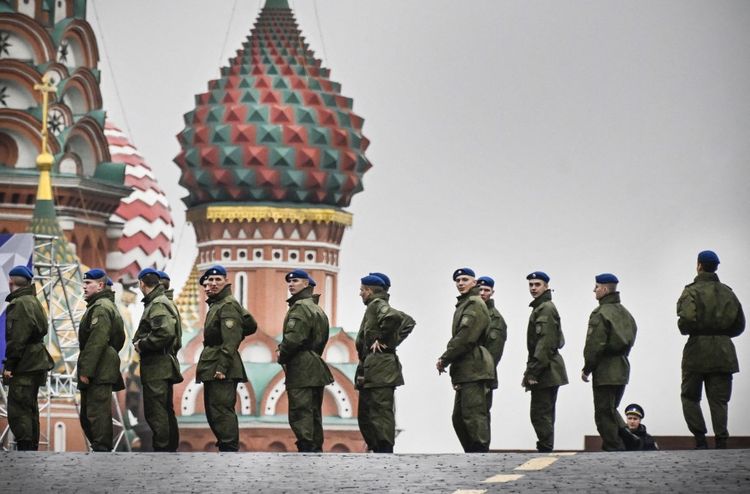 Activists Fined for Red Square U.S.-Russian Flag Photo – Reports - The  Moscow Times