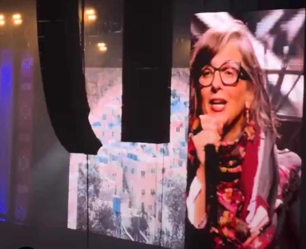 Social Francesca Albanese sur scène au concert propalestinien de Macklemore