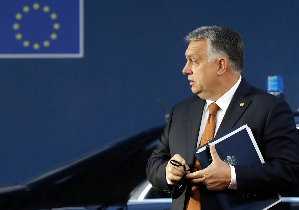 Le Premier ministre hongrois Viktor Orban arrive pour un sommet de l'UE à Bruxelles, le 22 octobre 2021