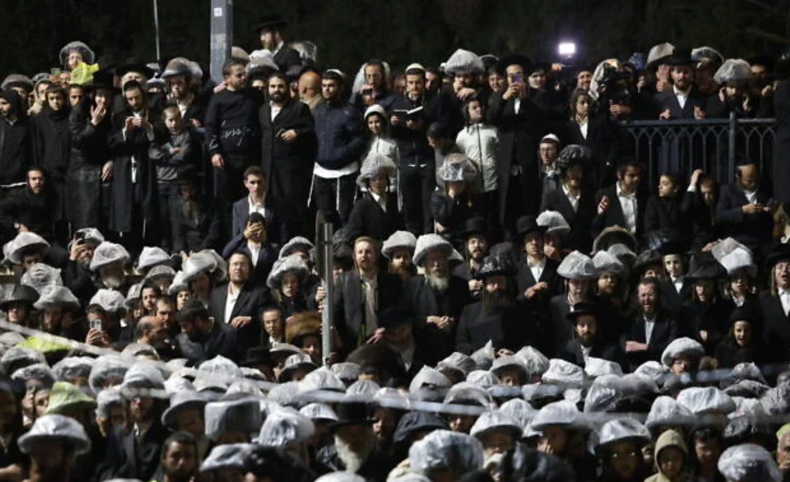 À Meron, un soldat orthodoxe de Tsahal pris à partie lors de Lag Baomer