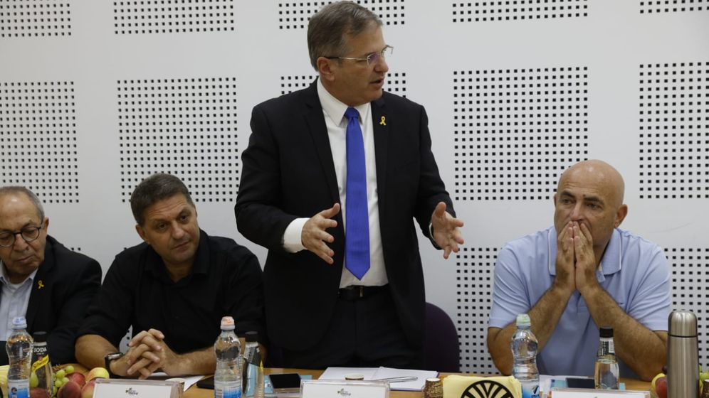 שר החינוך, יואב קיש במסגרת פגישה עם ראשי רשויות קו עימות במועצה אזורית מטה אשר בצפון הארץ, 23.7.24