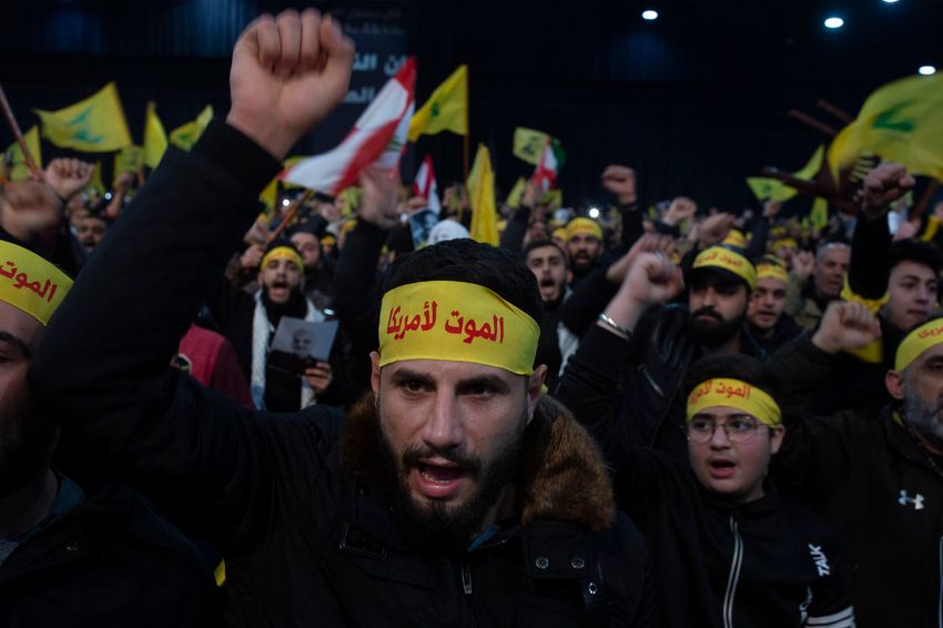 Illustration - Des partisans du groupe terroriste Hezbollah à Beyrouth, au Liban, le 5 janvier 2020.
