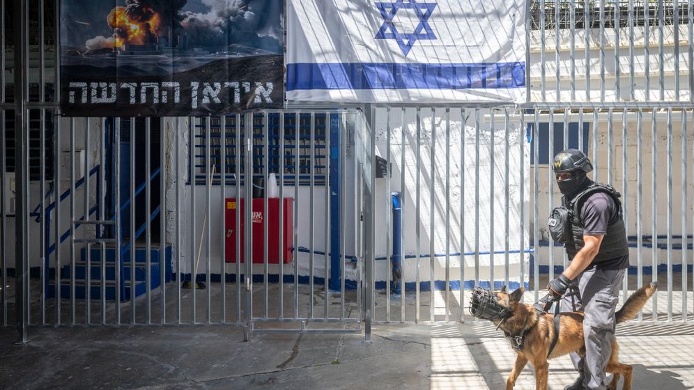 الجناح الخاص في سجن دامون للمواطنين الذين تجسسوا لصالح إيران، أرشيف