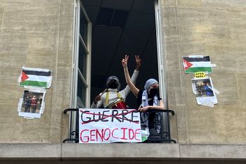 Des étudiants propalestiniens occupent un bâtiment de Sciences Po Paris