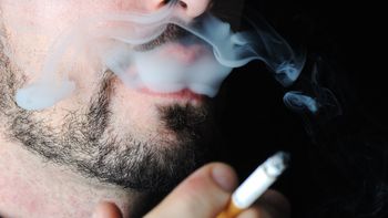 עישון סגריה, אילוסטרציה