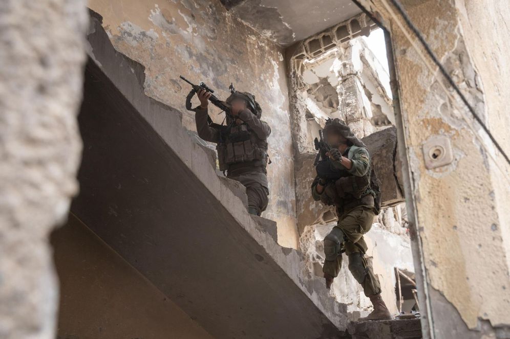 IDF troops operating in Gaza 