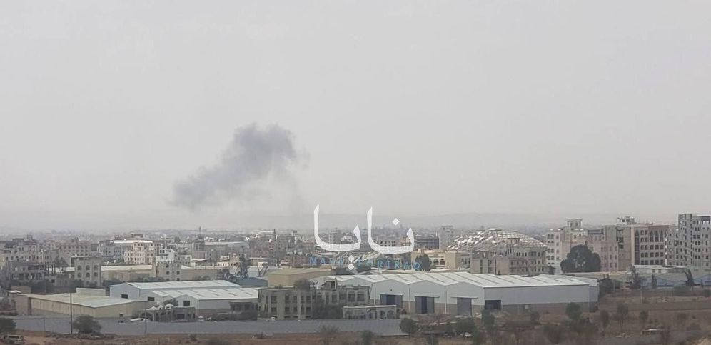 Saudi Arabia attacks Sanaa airport in Yemen from the air