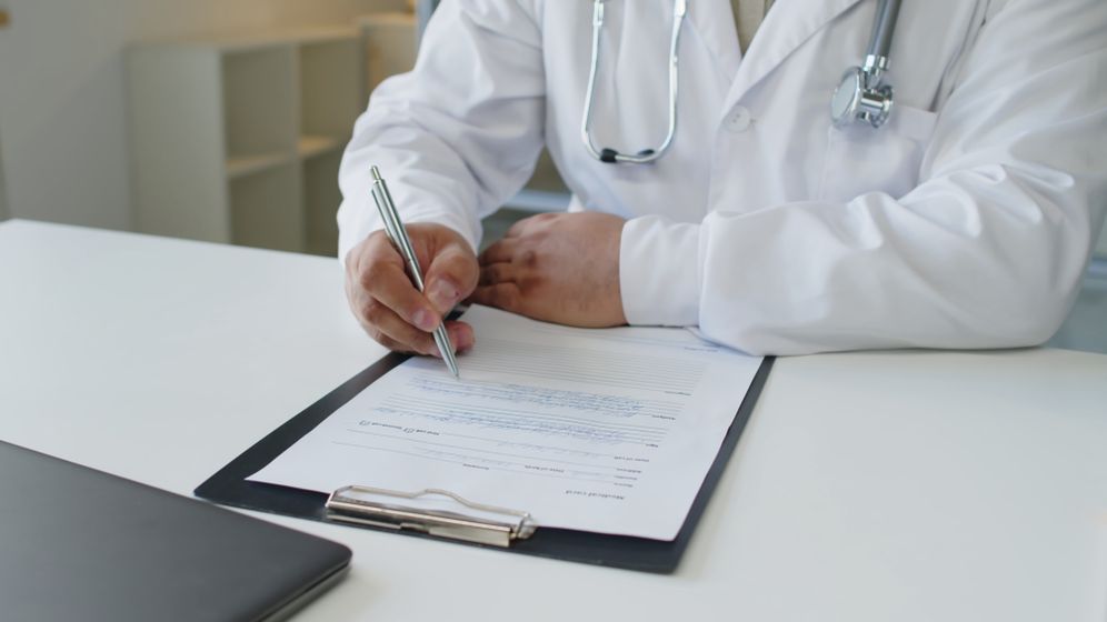 מסמך רפואי, רופא, אילוסטרציה