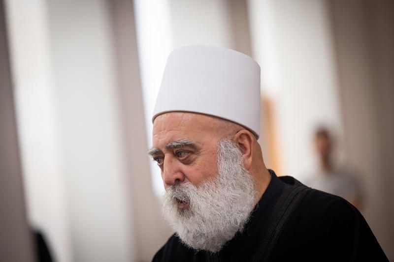 الشيخ موفق طريف يستعرض "قضية المختطفات في السويداء " أمام الاتحاد الاوربي