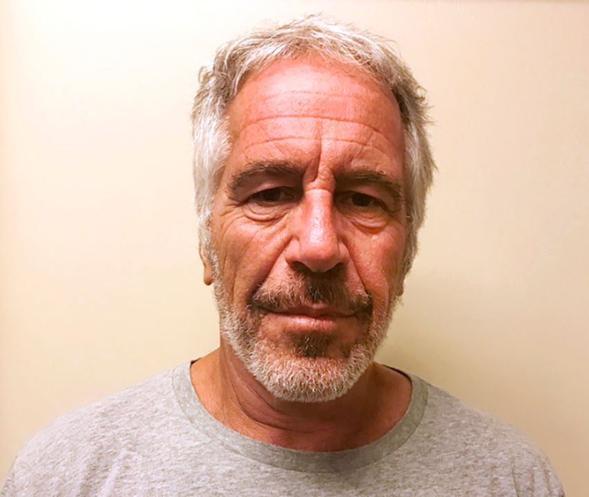 I24news Bizarre Portrait Of Bill Clinton In Blue Dress Found Hanging Inside Epstein S Manhattan Home