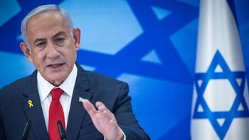 יונתן זינדל, פלאש 90 ראש הממשלה בנימין נתניהו בהצהרה לתקשורת, ארכיון