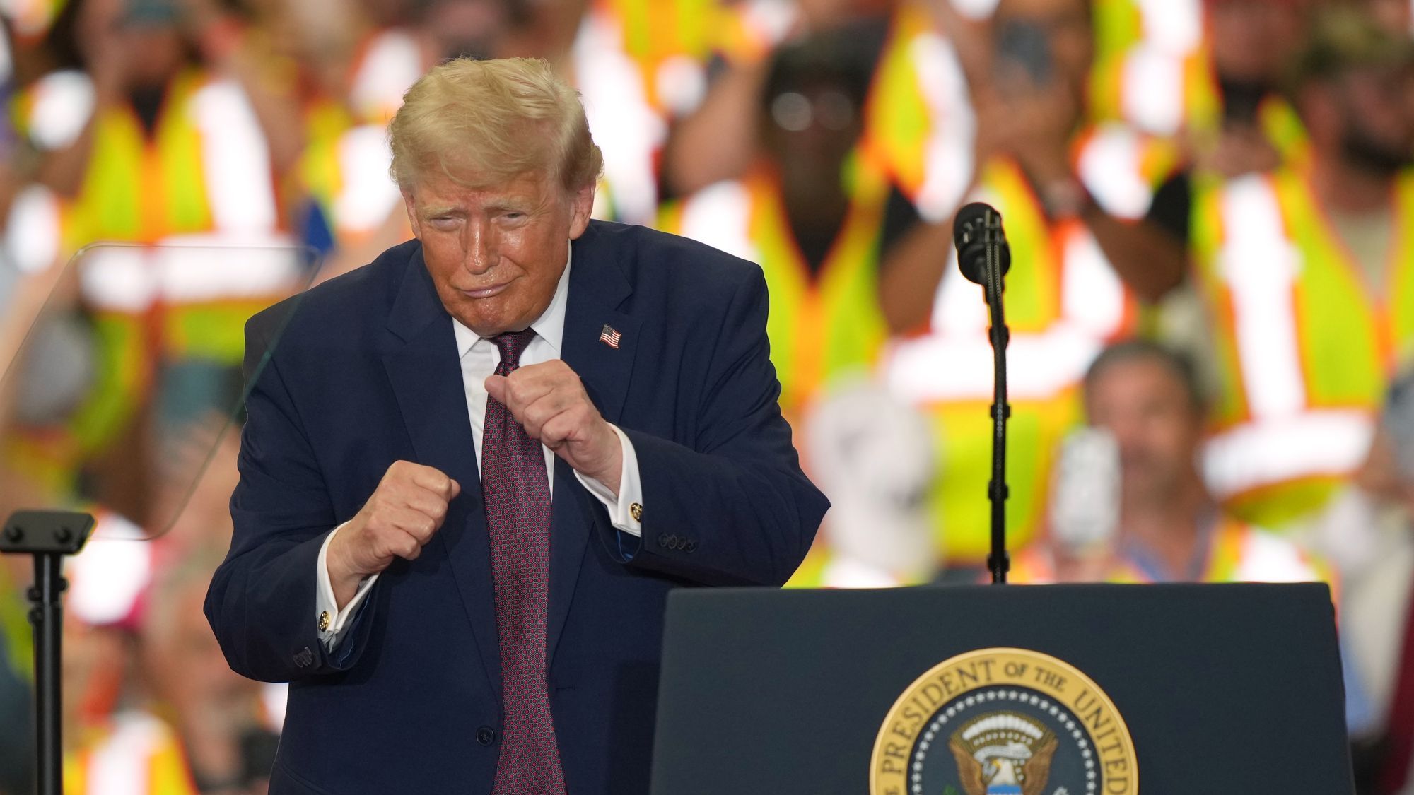 Les publications de Donald Trump sur les réseaux sociaux compliquent les négociations avec l’Iran