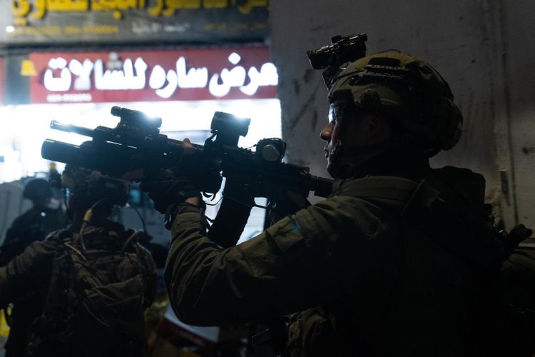 IDF troops in the West Bank, April 26.
