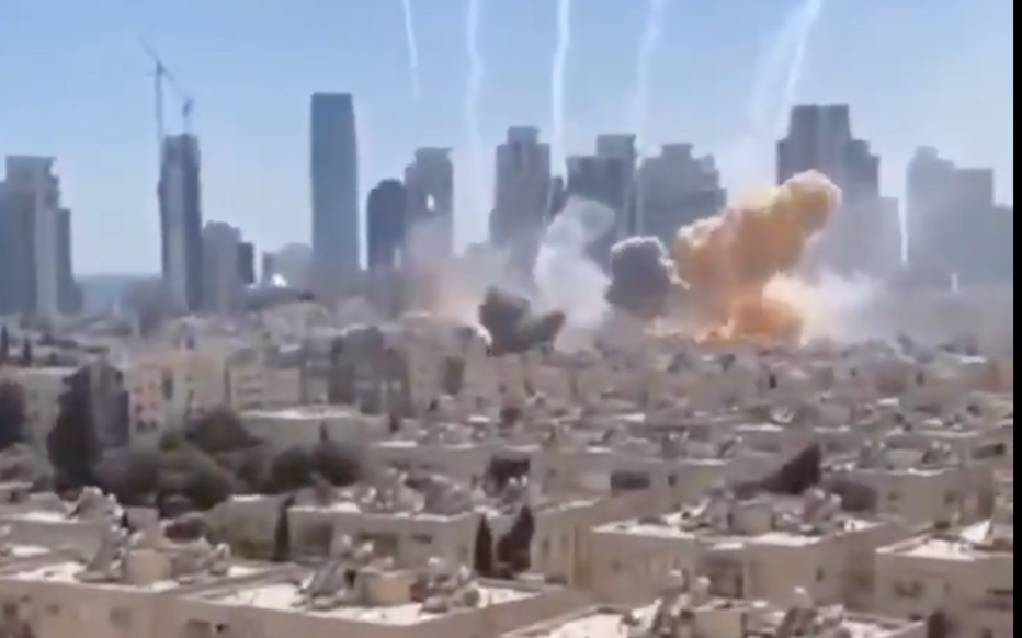 Une fausse vidéo de bombardements sur Tel-Aviv enflamme les réseaux sociaux