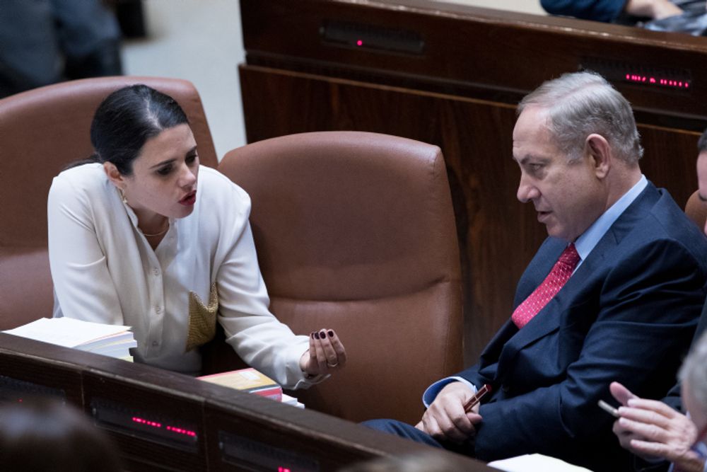 Benjamin Netanyahu (R) and Ayelet Shaked in the Knesset, December 21, 2016
