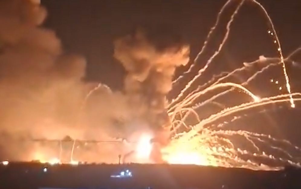 27/A / Screenshot Explosion of a weapons depot south of Aleppo, Syria