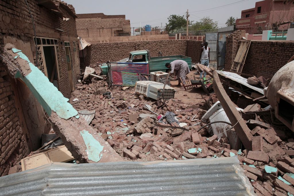 Blasts Rock Sudan's Capital As Warring Sides Affirm Humanitarian Pledge - Vimarsana News