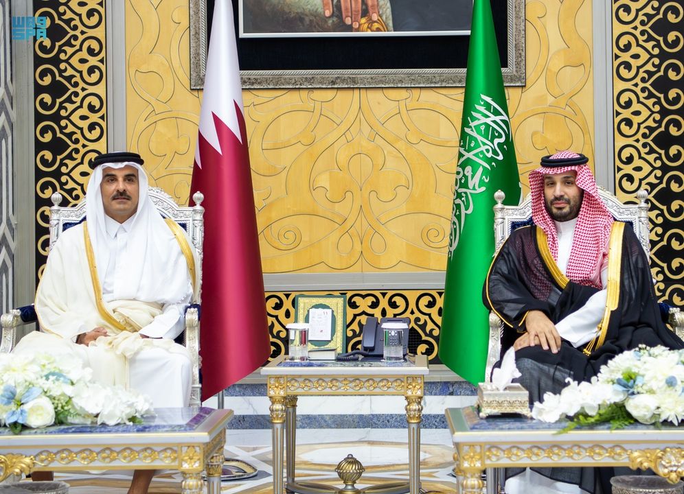 الأمير محمد بن سلمان يستقبل أمير قطر خلال قمة جدة 