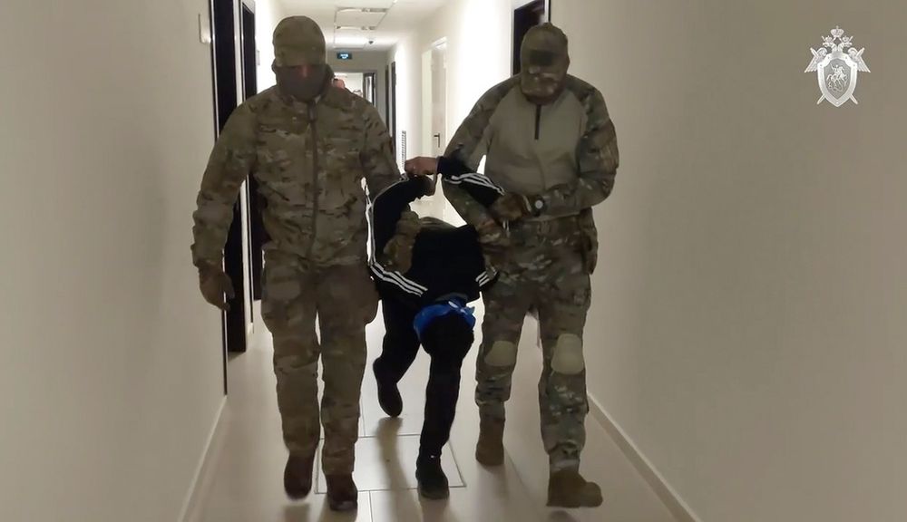 Selon le Kremlin, onze personnes ont été arrêtées, dont les quatre auteurs présumés de l’attaque