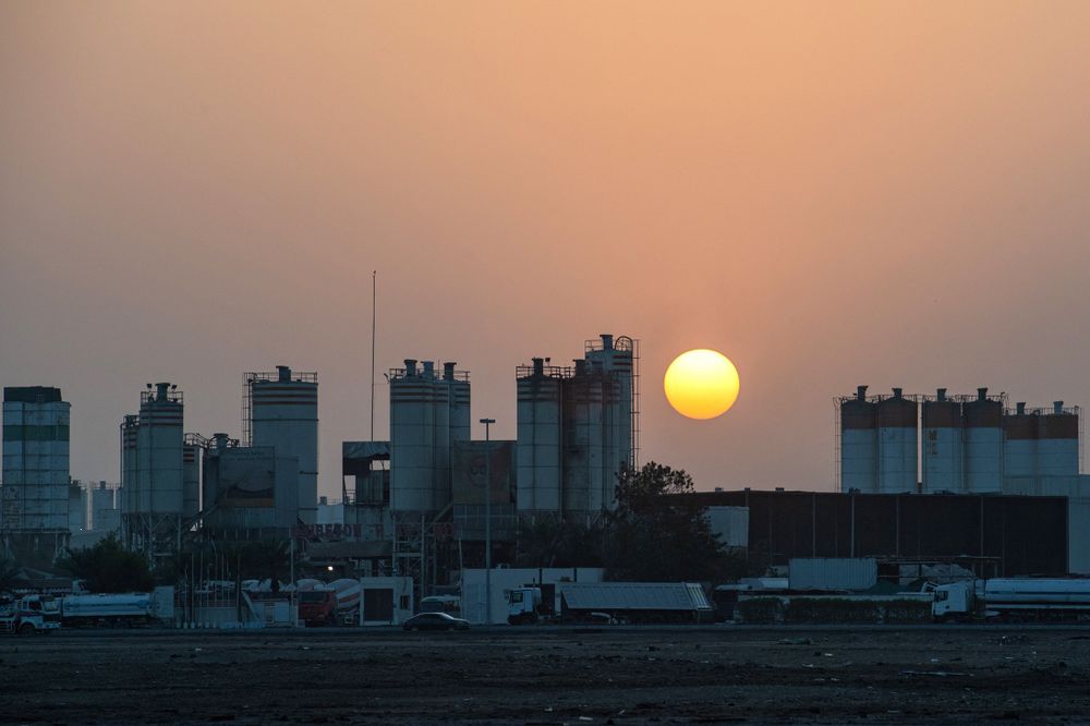 Vue partielle du district industriel de Musaffah à Abou Dhabi le 17 janvier 2022