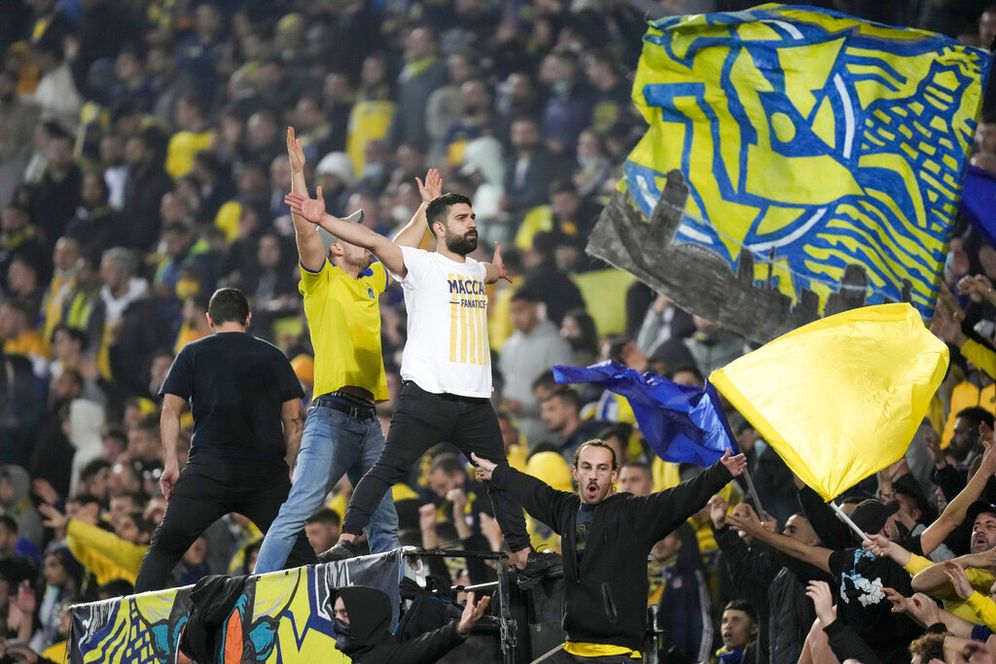 AP Photo/Ariel Schalit Maccabi Tel Aviv's fans