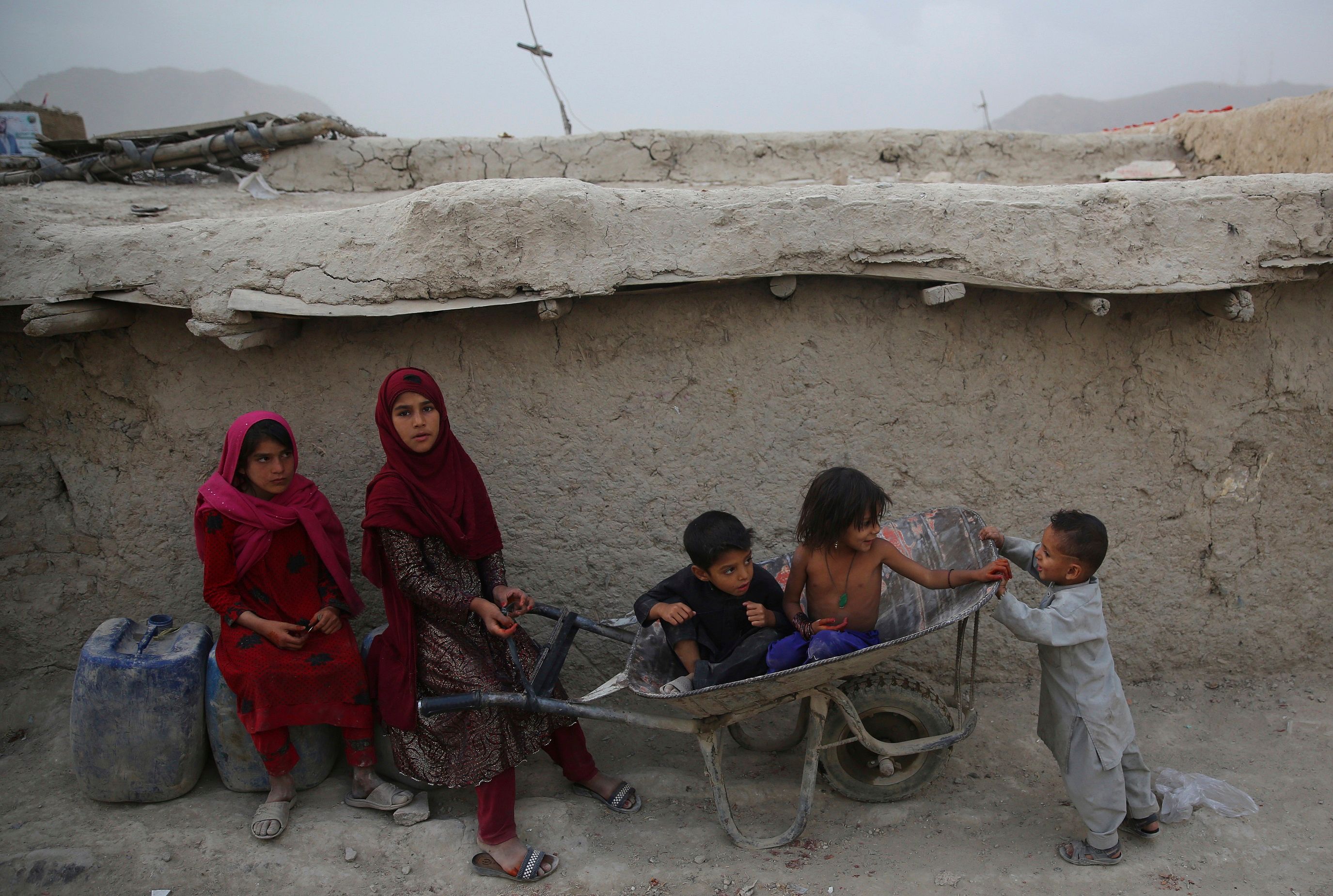 UN: Violence Against Children On The Rise In Afghanistan - i24NEWS