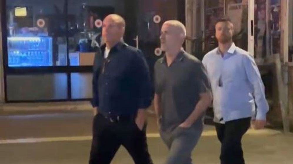 Flash 90 Shin Bet chief, Ronen Bar (C), reviewing the area.
