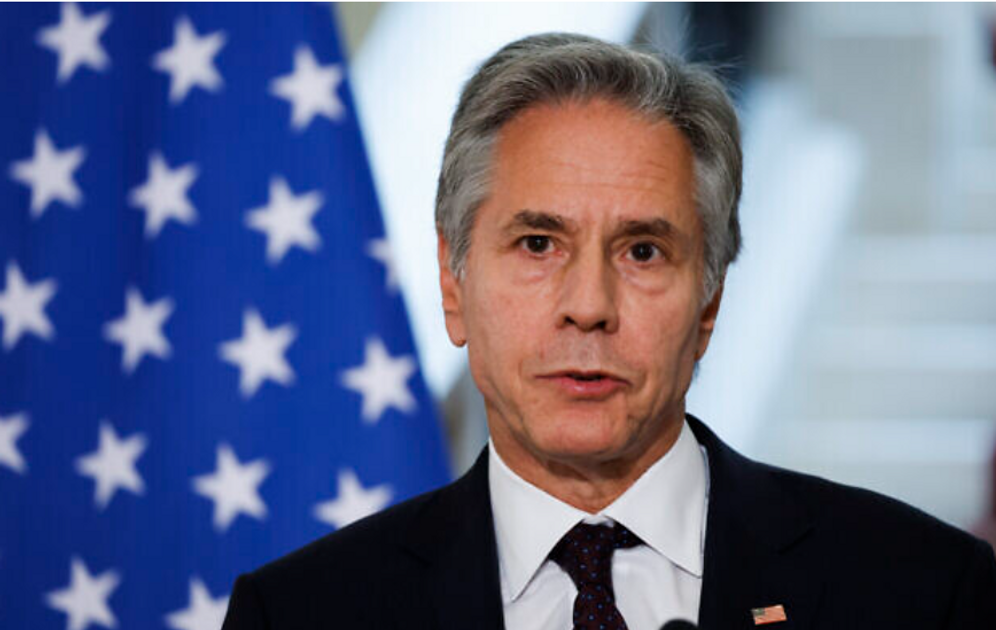 Le secrétaire d'État américain Antony Blinken participe à une conférence de presse au palais Tahrir au Caire, en Égypte, le 18 septembre 2024. 
