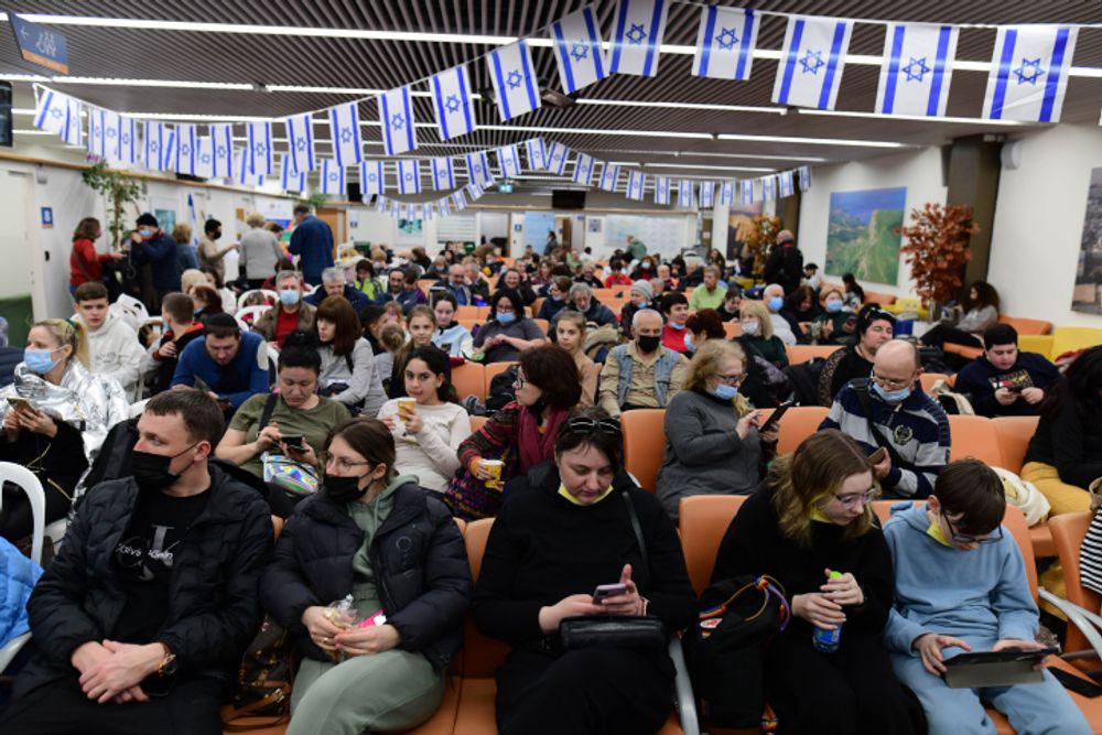 Jewish immigrants fleeing from war zones in Ukraine arrive at the Israeli immigration and absorption office, at Ben Gurion Airport near Tel Aviv, Israel, on March 15, 2022.