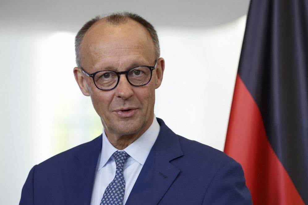 Le chancelier allemand Friedrich Merz donne une conférence de presse conjointe avec le Premier ministre grec après des entretiens à la Chancellerie à Berlin, le 13 mai 2025.


